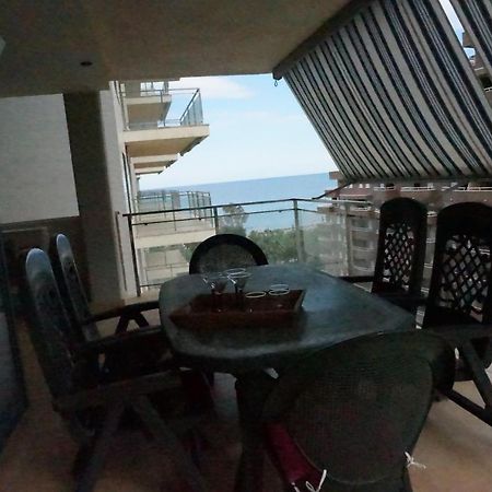 Apartamento En 1ª Linea De Playa En Oropesa Del Mar Edificio Las Terrazas I Impresionante المظهر الخارجي الصورة